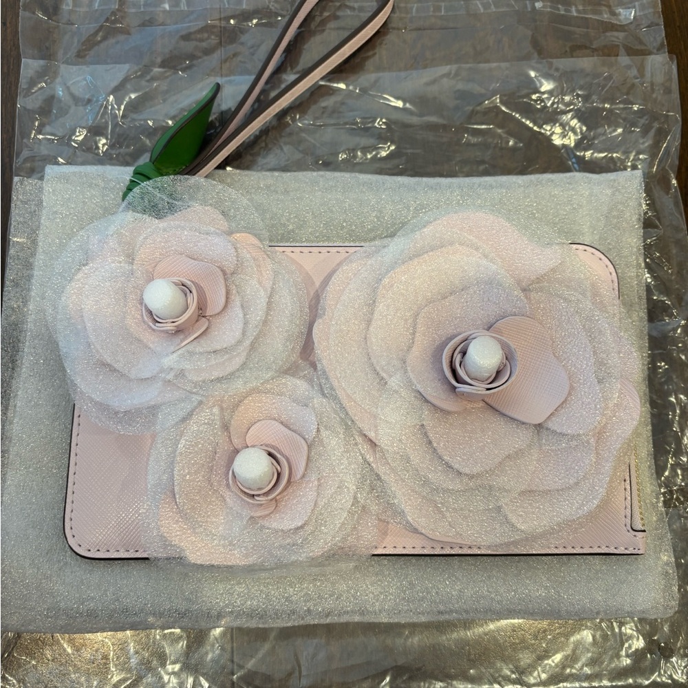 Kate Spade Floral L-zip Wristlet - Picture 3 of 5
